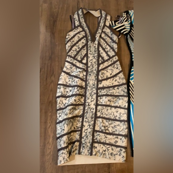 Herve Leger Zara Floral Bandage dress 👗 size Medium ❤️ HL - Picture 5 of 14